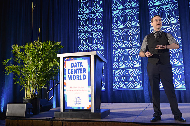Bill Kleyman giving his keynote presentation at Data Center World